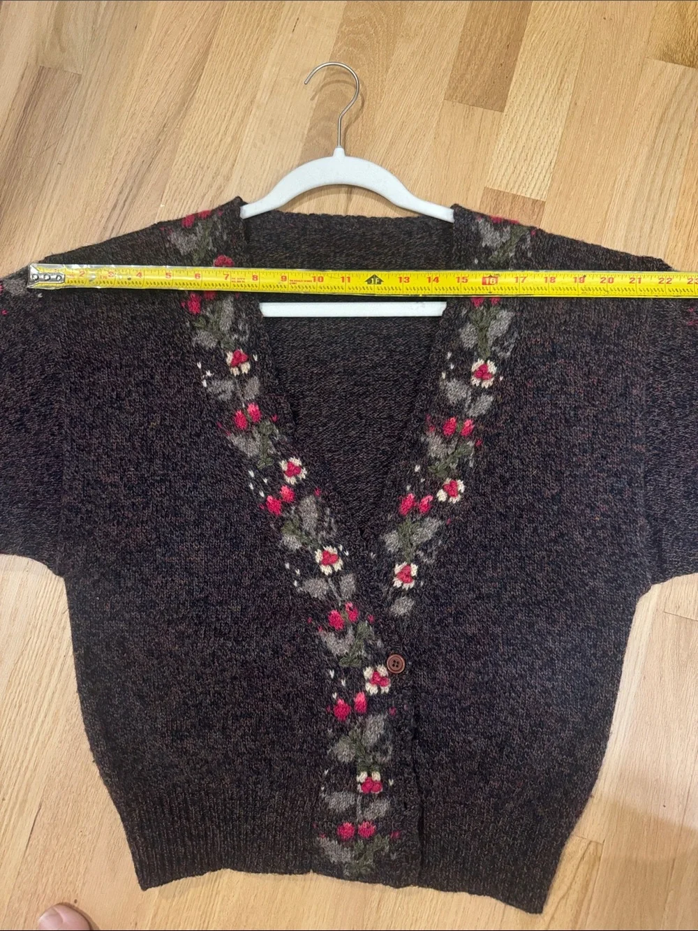 COMPONENTS by Susan Bristol Hand Embroidered Cardigan 100% WOOL